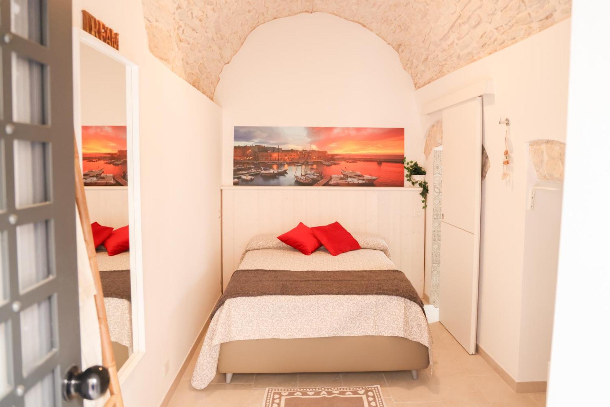 Room 20 - Piccola Camera In Pietra Bianca Giovinazzo Ngoại thất bức ảnh