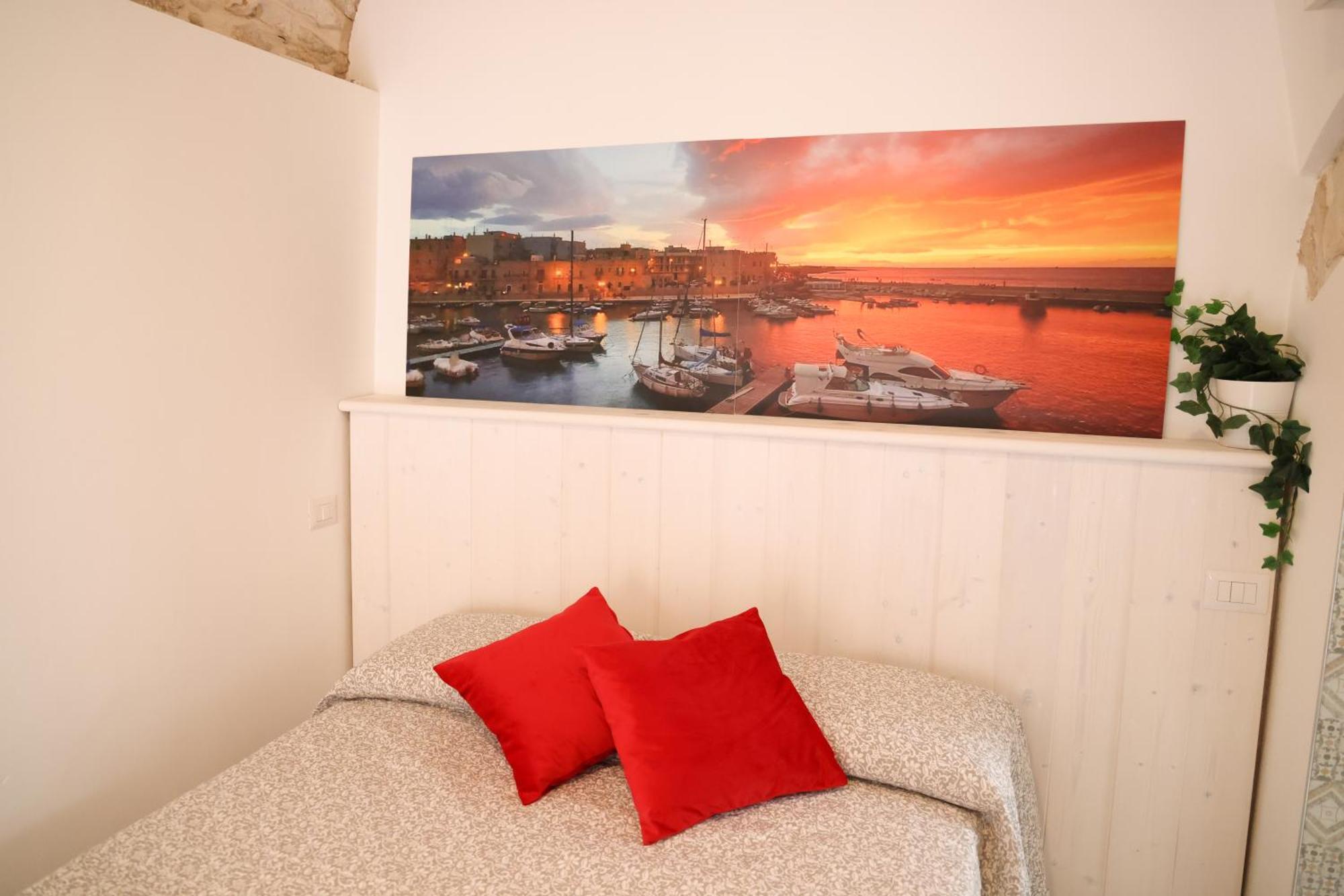 Room 20 - Piccola Camera In Pietra Bianca Giovinazzo Ngoại thất bức ảnh
